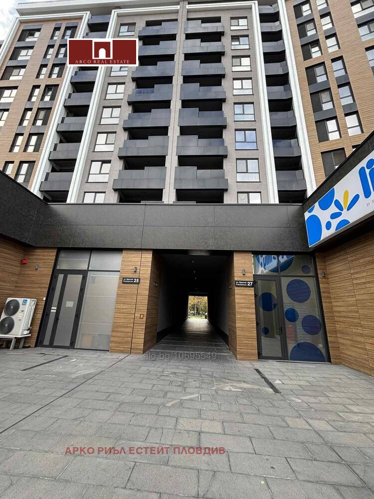 Продава ГАРАЖ, ПАРКОМЯСТО, гр. Пловдив, Христо Смирненски, снимка 2 - Гаражи и паркоместа - 52396339