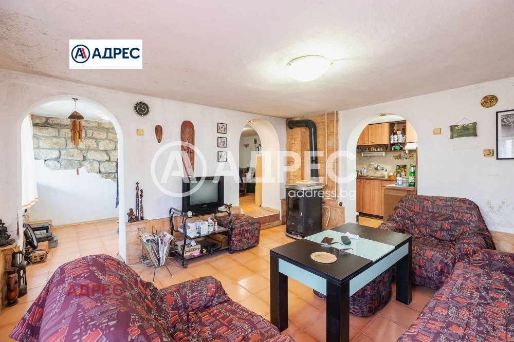 Продава КЪЩА, гр. Варна, Аспарухово, снимка 9 - Къщи - 54273432