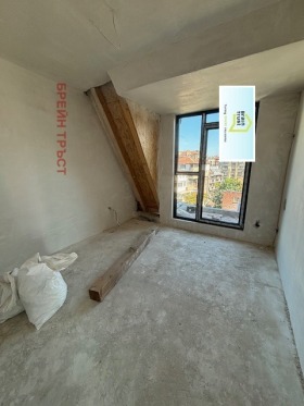 3 bedroom Tsentar, Sofia 11