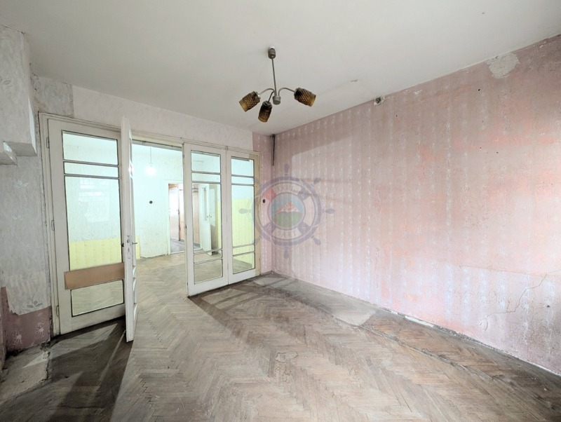 Продава 3-СТАЕН, гр. Варна, Център, снимка 10 - Апартаменти - 53492321