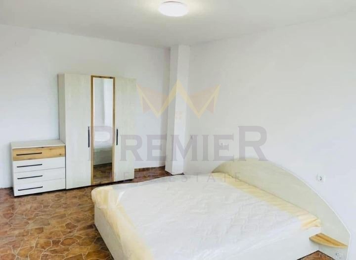 Продава 3-СТАЕН, гр. София, Бенковски