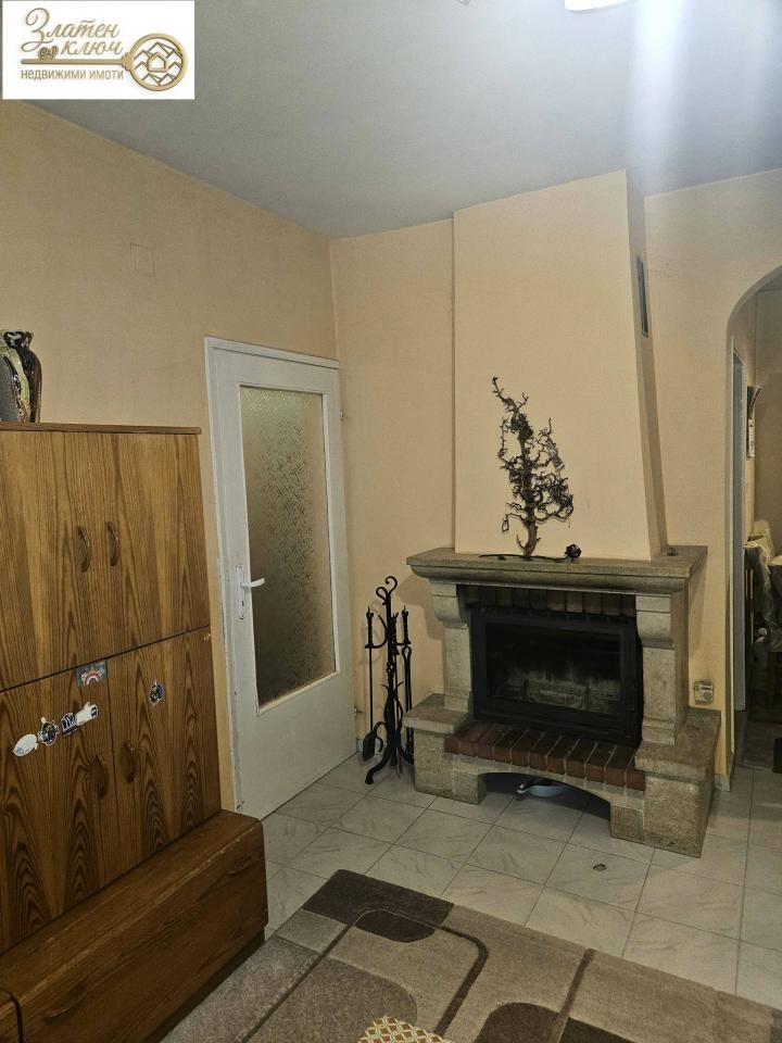 Продава 3-СТАЕН, гр. Пловдив, Южен, снимка 4 - Апартаменти - 53620468