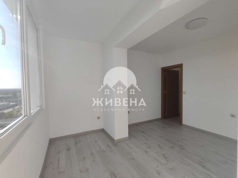 Продава 4-СТАЕН, гр. Варна, Автогара, снимка 4 - Aпартаменти - 49219947