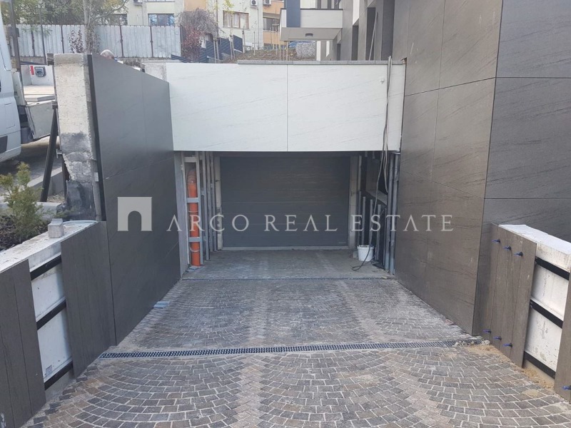 Продава МЕЗОНЕТ, гр. София, Лозенец, снимка 2 - Апартаменти - 52636335