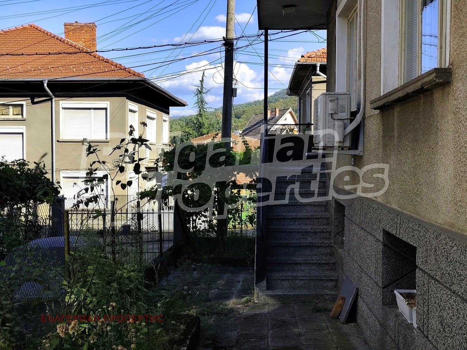 Продава КЪЩА, гр. Троян, област Ловеч, снимка 8 - Къщи - 55999557