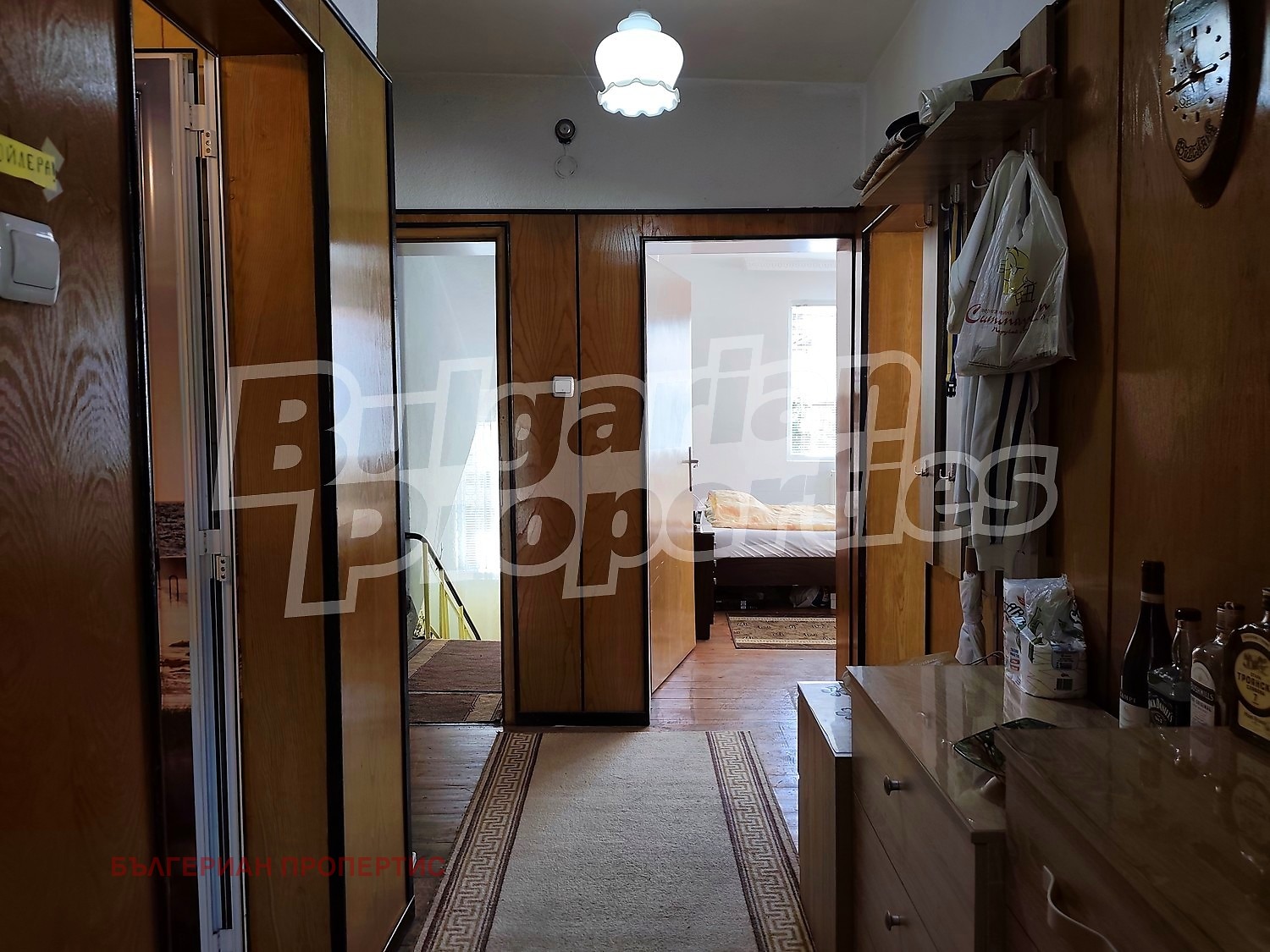 Продава КЪЩА, гр. Троян, област Ловеч, снимка 14 - Къщи - 55999557
