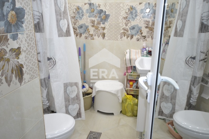 Продава 3-СТАЕН, гр. Хасково, Възраждане, снимка 11 - Апартаменти - 56016137