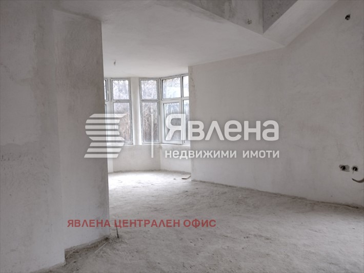 Til salg  Hus Sofia , Pancharevo , 367 kvm | 56068536 - billede [4]