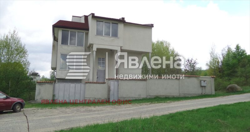 Til salg  Hus Sofia , Pancharevo , 367 kvm | 56068536 - billede [2]
