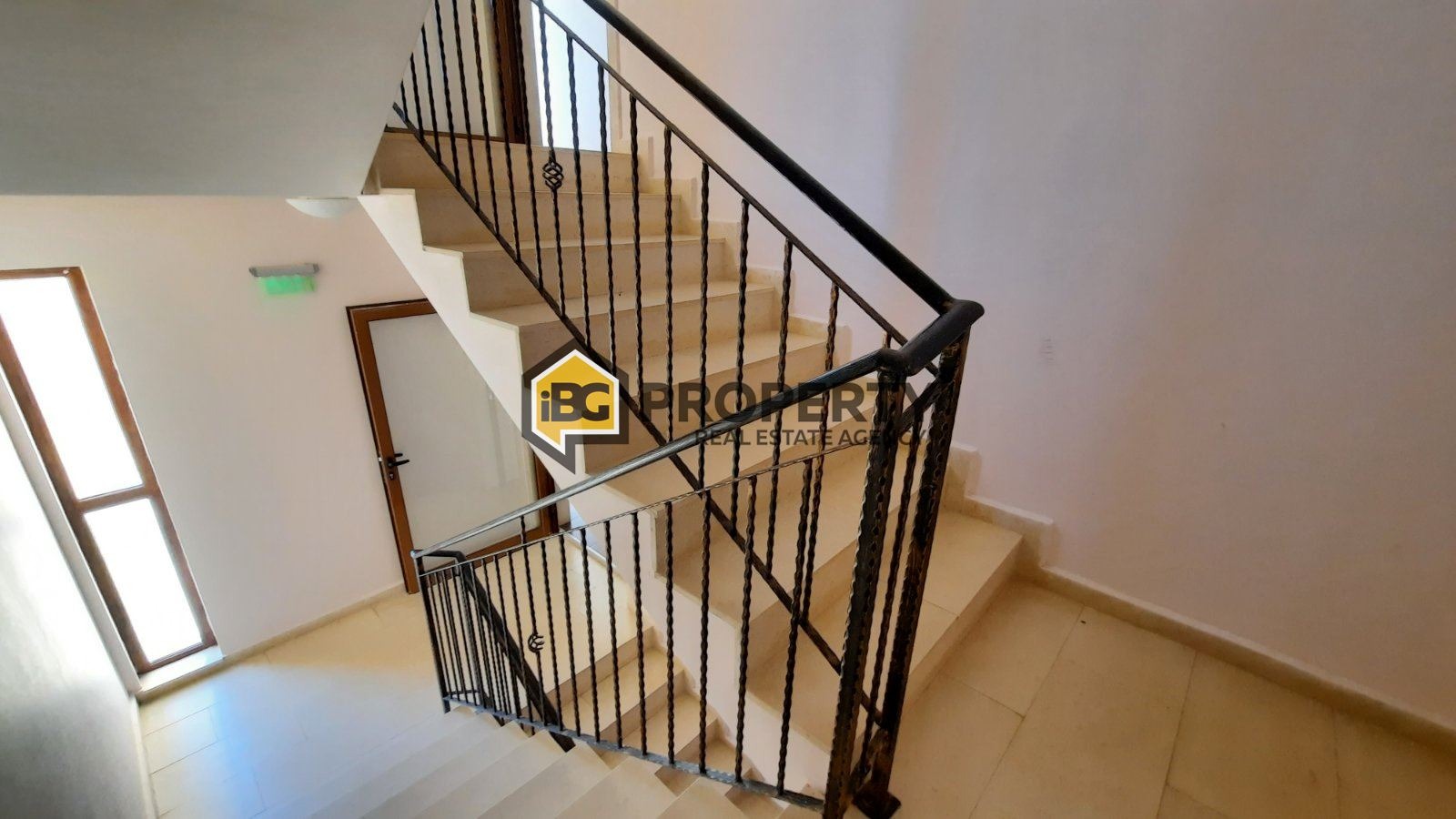 Продава 2-СТАЕН, гр. Бяла, област Варна, снимка 14 - Апартаменти - 53800950