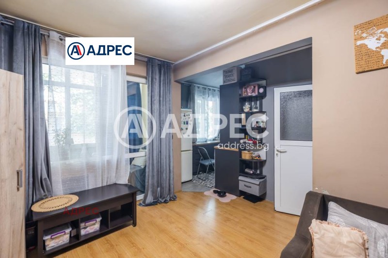 Продава  2-стаен град Варна , Колхозен пазар , 52 кв.м | 50338522