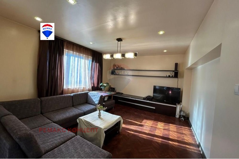 Продава  Многостаен град Шумен , Център , 143 кв.м | 53286707 - изображение [5]