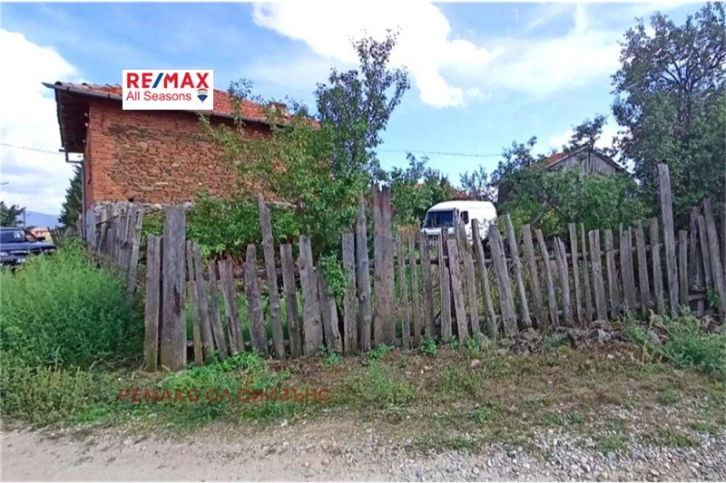 Продава КЪЩА, с. Обидим, област Благоевград, снимка 3 - Къщи - 39018151
