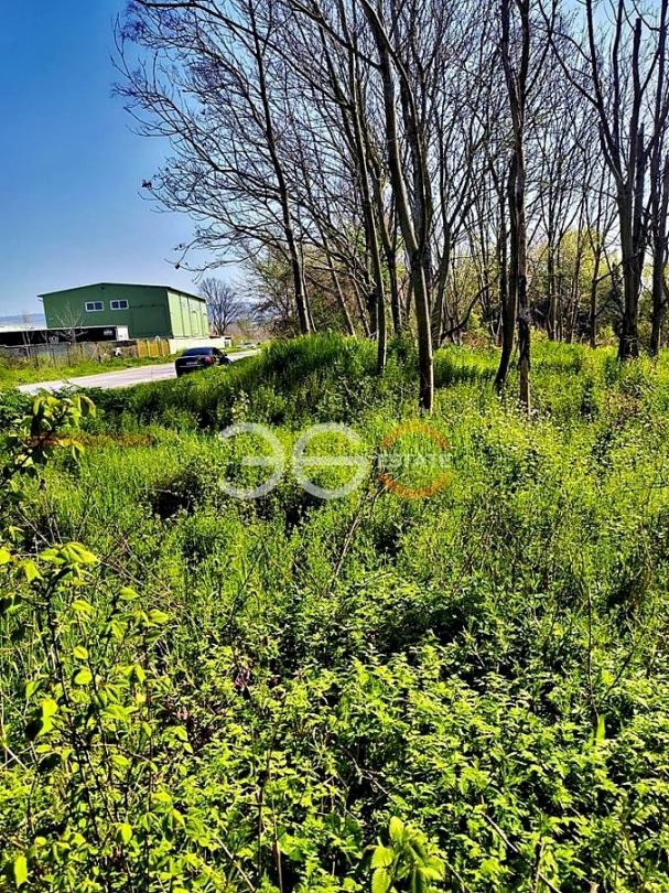 Продава ПАРЦЕЛ, гр. Варна, Западна промишлена зона, снимка 2 - Парцели - 55843622