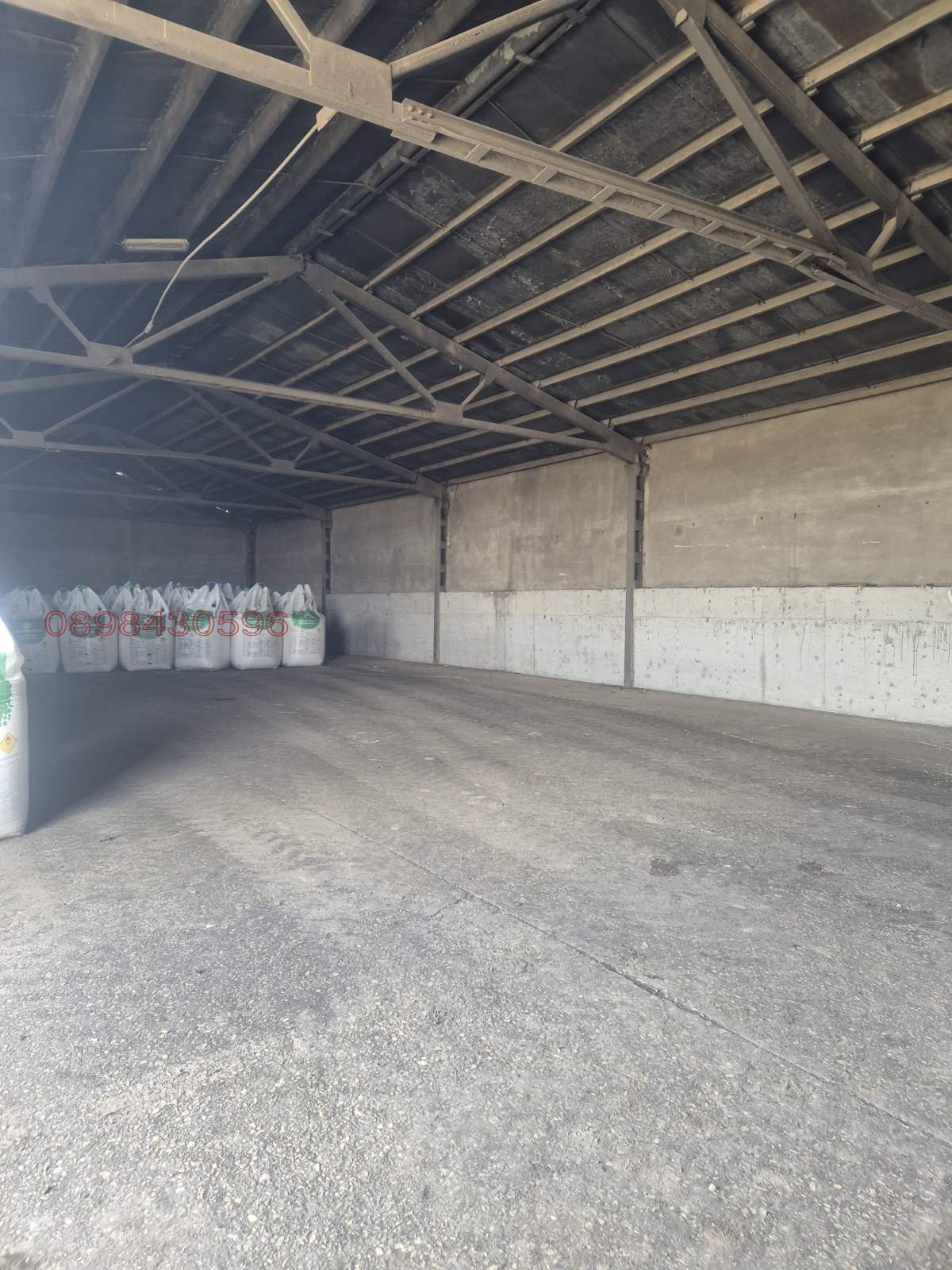 Продава СКЛАД, с. Владимирово, област Добрич, снимка 3 - Складове - 53890475