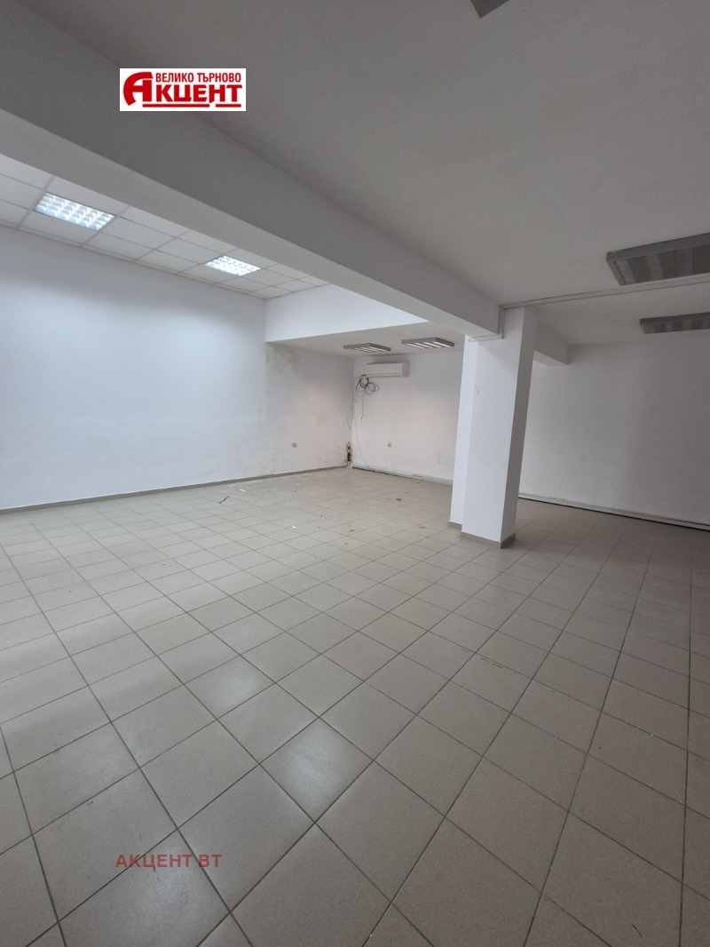 Продава МАГАЗИН в град Велико Търново, Център - 115 кв.м / 154 500 € » 302 175.74 лв., АКЦЕНТ ВТ