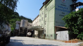 Продажба на промишлени помещения в област Пловдив - изображение 4 