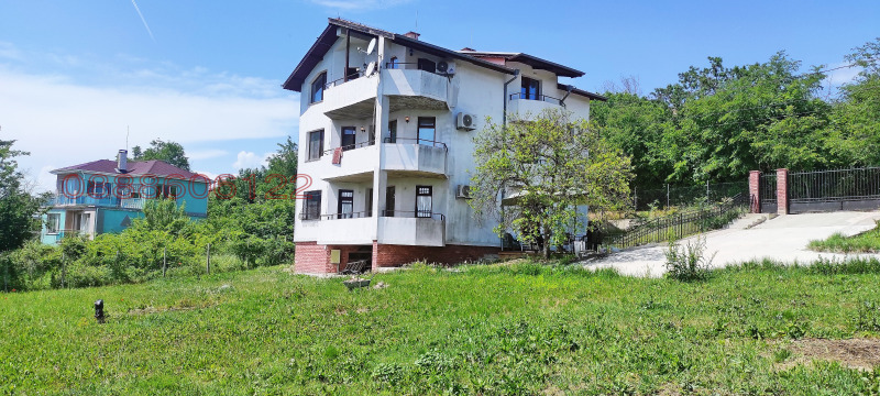 Продава  Къща град Варна , Изгрев , 300 кв.м | 62796159