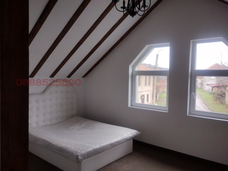 Продава КЪЩА, с. Добревци, област Ловеч, снимка 13 - Къщи - 52714477