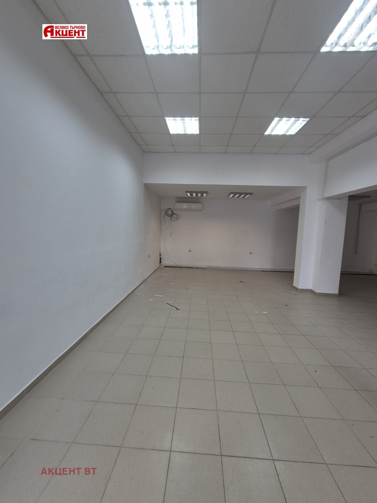 Продава МАГАЗИН, гр. Велико Търново, Център, снимка 4 - Магазини - 53647867