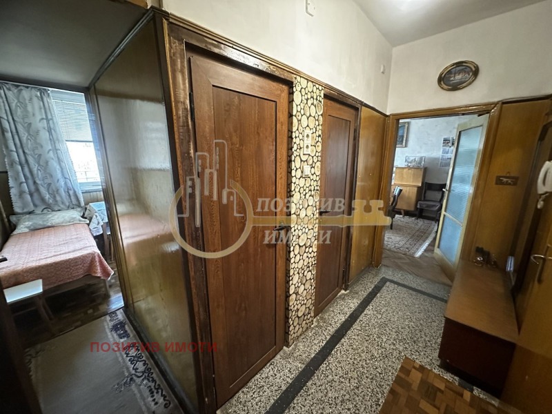Продава  2-стаен град София , Борово , 61 кв.м | 75649772 - изображение [3]