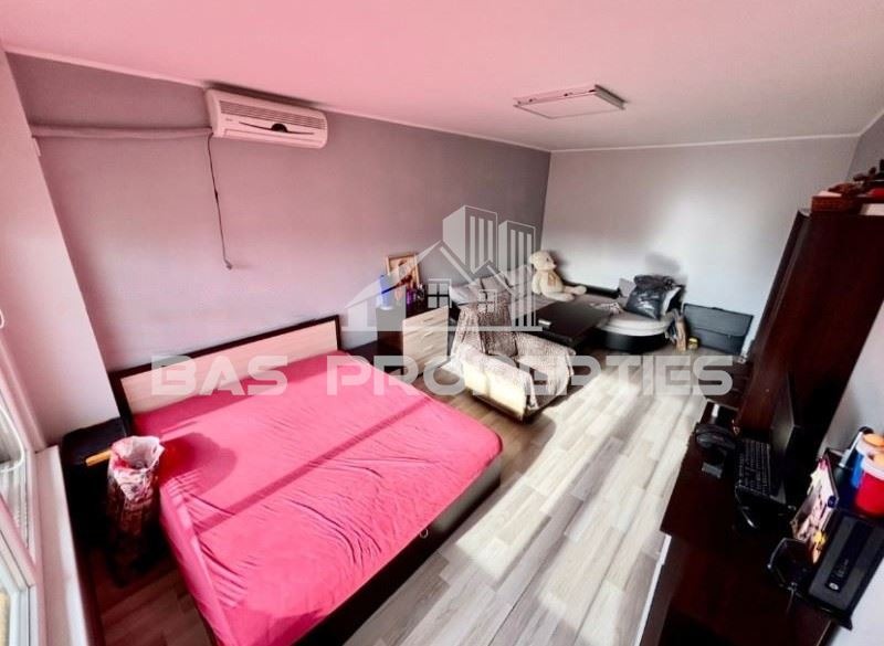 Myytävänä  1 makuuhuone Sofia , Ljulin 9 , 65 neliömetriä | 38853410 - kuva [3]