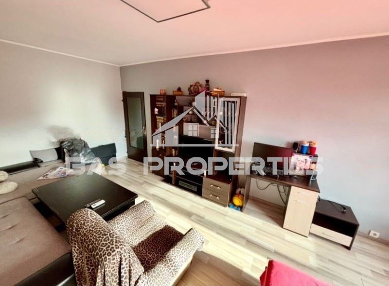 Myytävänä  1 makuuhuone Sofia , Ljulin 9 , 65 neliömetriä | 38853410 - kuva [2]