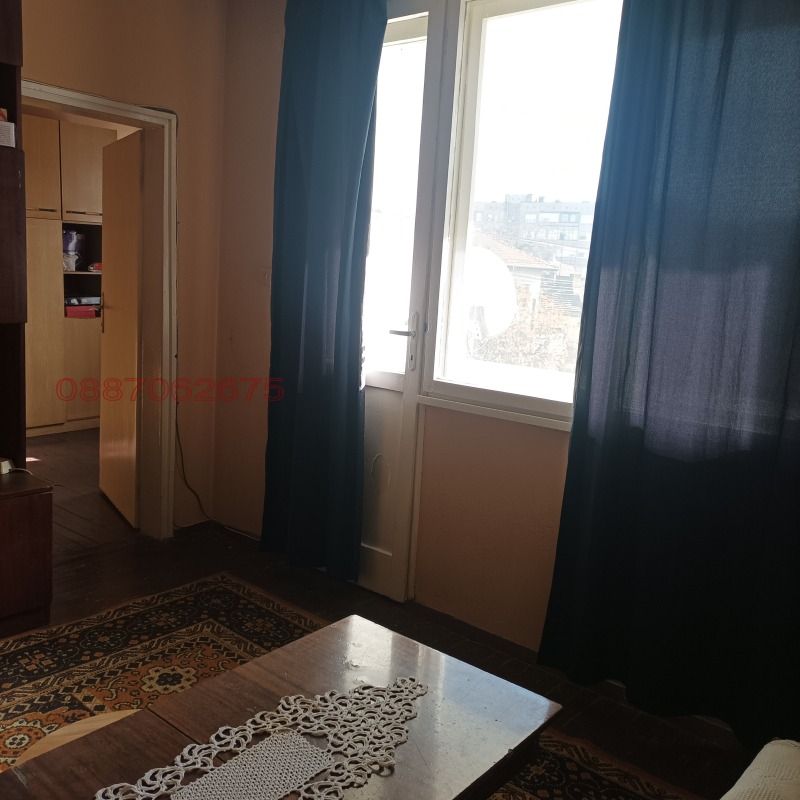 Продава ЕТАЖ ОТ КЪЩА, гр. Кюстендил, Бузлуджа, снимка 8 - Етаж от къща - 52784204