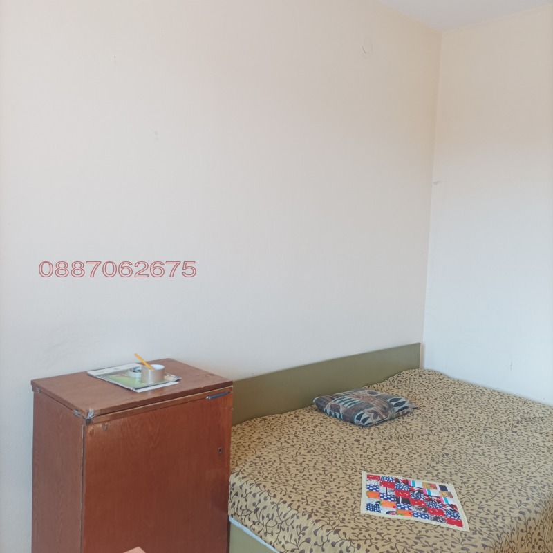 Продава ЕТАЖ ОТ КЪЩА, гр. Кюстендил, Бузлуджа, снимка 12 - Етаж от къща - 52784204