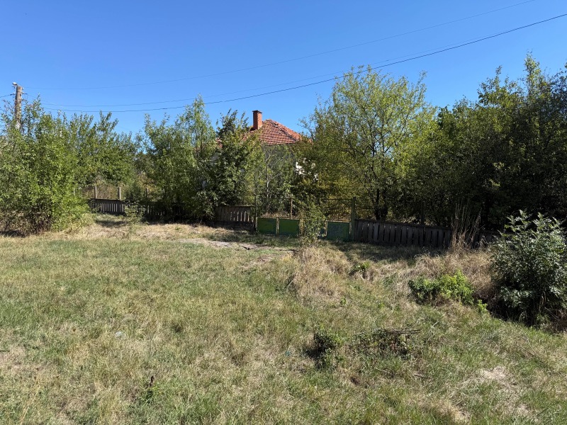 Продава КЪЩА, с. Медковец, област Монтана, снимка 4 - Къщи - 52441411