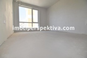 1 chambre Kyutchouk Parij, Plovdiv 2