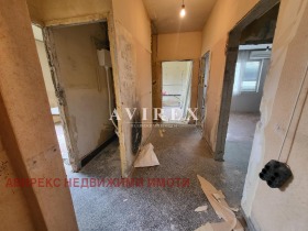 3-стаен град Пловдив, Христо Смирненски