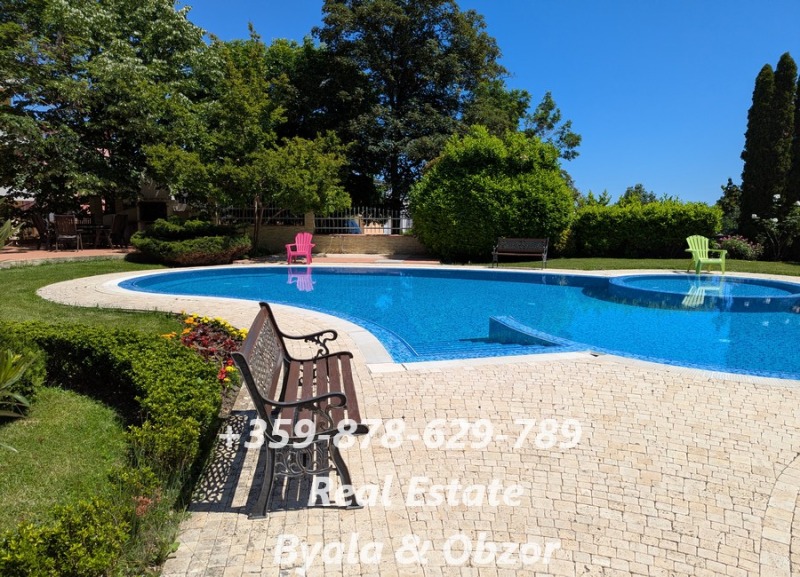 Продава  2-стаен област Варна , гр. Бяла , 59 кв.м | 92047873