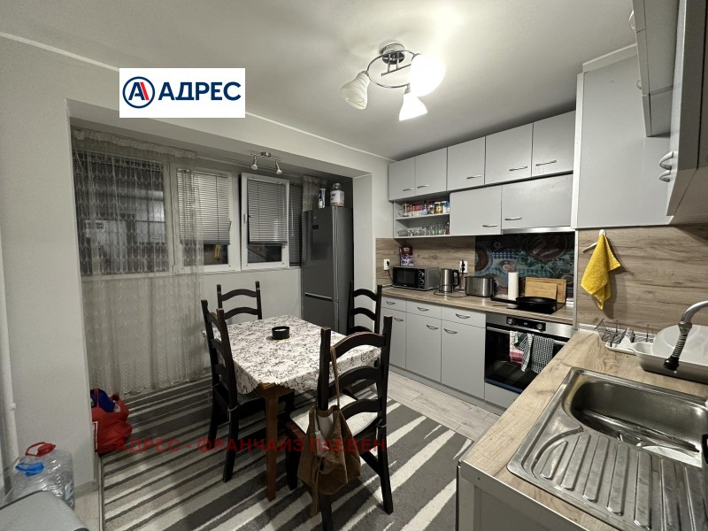 Продава 3-СТАЕН, гр. Плевен, Широк център, снимка 3 - Апартаменти - 52798647