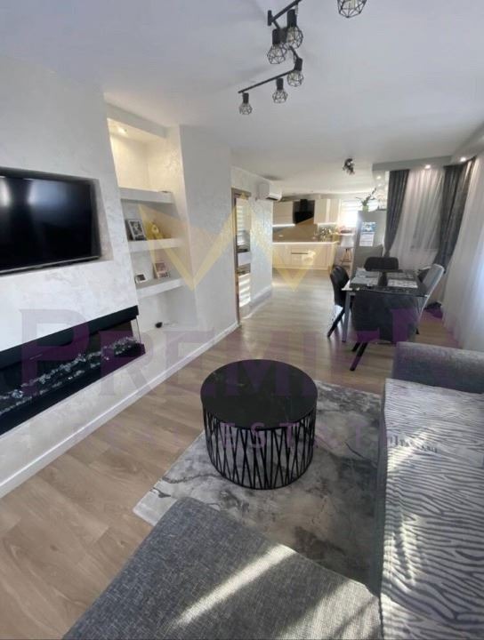 Продава МНОГОСТАЕН, гр. Бургас, Възраждане, снимка 12 - Апартаменти - 52550246