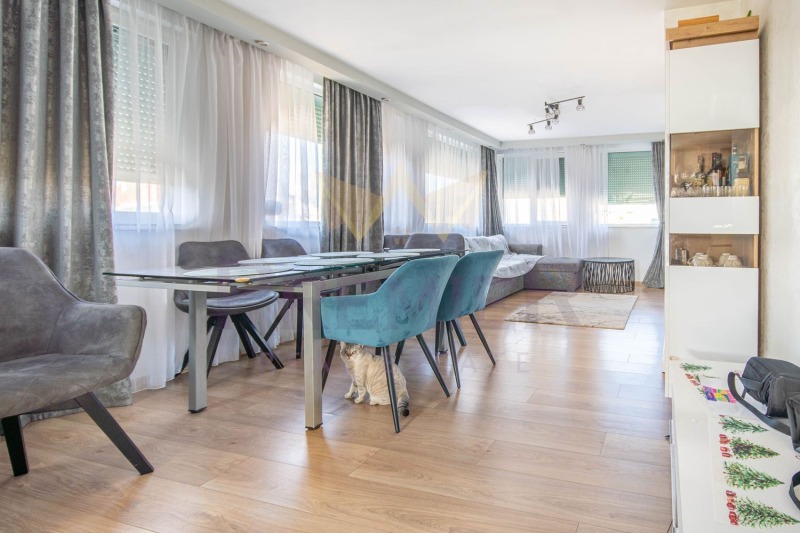 Продава МНОГОСТАЕН, гр. Бургас, Възраждане, снимка 9 - Апартаменти - 52550246