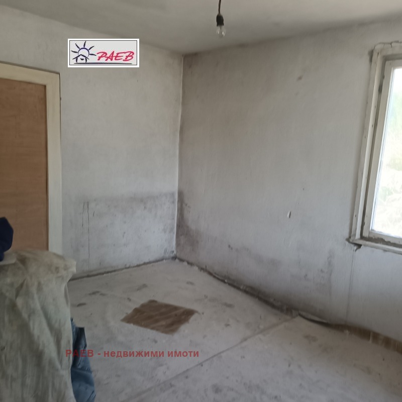 Продава  Къща град Русе , Чародейка - Юг , 149 кв.м | 99123525 - изображение [8]