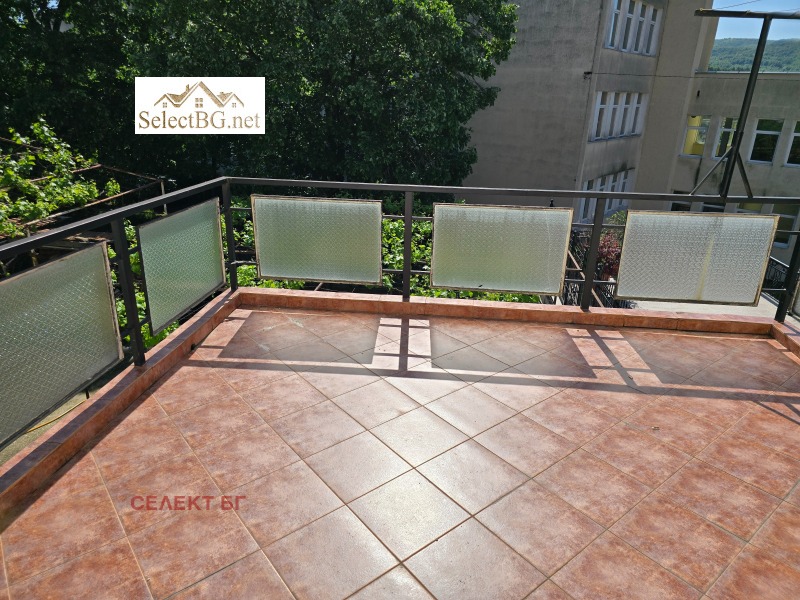 Продава КЪЩА, гр. Дряново, област Габрово, снимка 12 - Къщи - 52132354