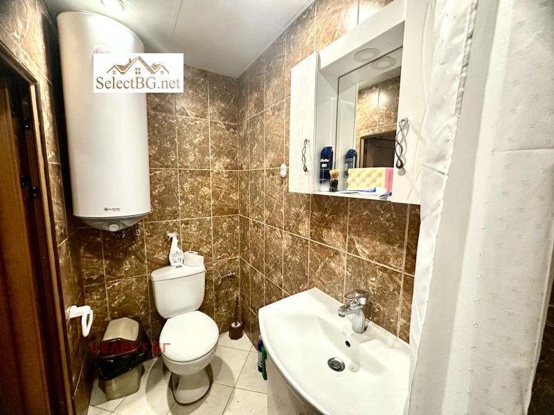 Продава КЪЩА, гр. Дряново, област Габрово, снимка 10 - Къщи - 52132354