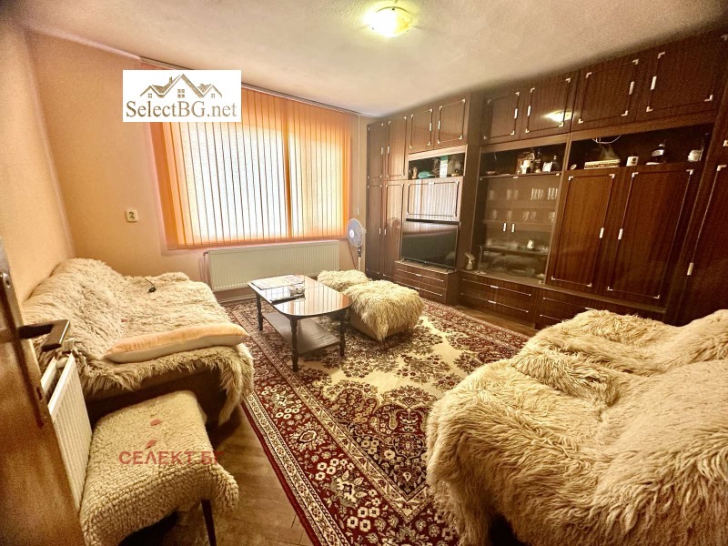 Продава КЪЩА, гр. Дряново, област Габрово, снимка 13 - Къщи - 52132354