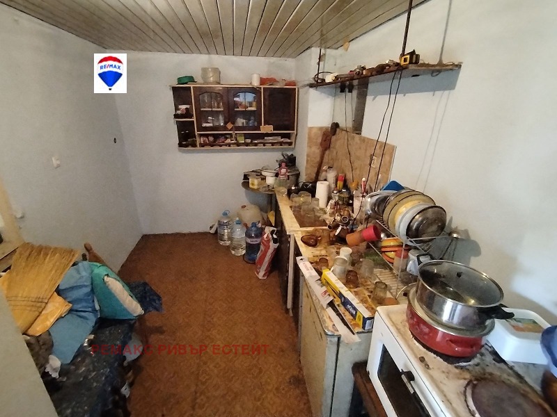 Продава ВИЛА, гр. Русе, Долапите, снимка 5 - Вили - 52224665