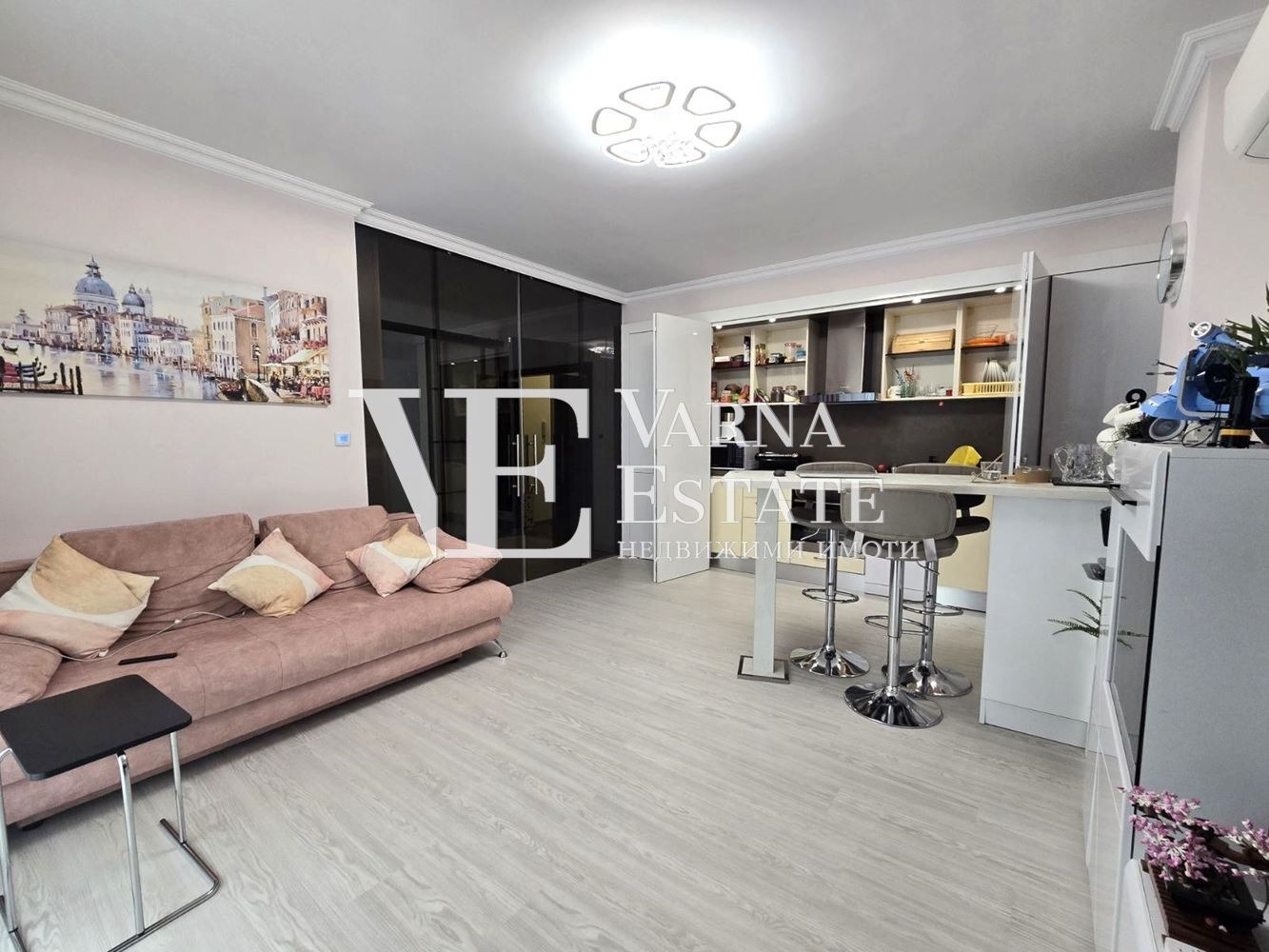 Продава 3-СТАЕН, гр. Варна, м-т Евксиноград, снимка 2 - Апартаменти - 51903165