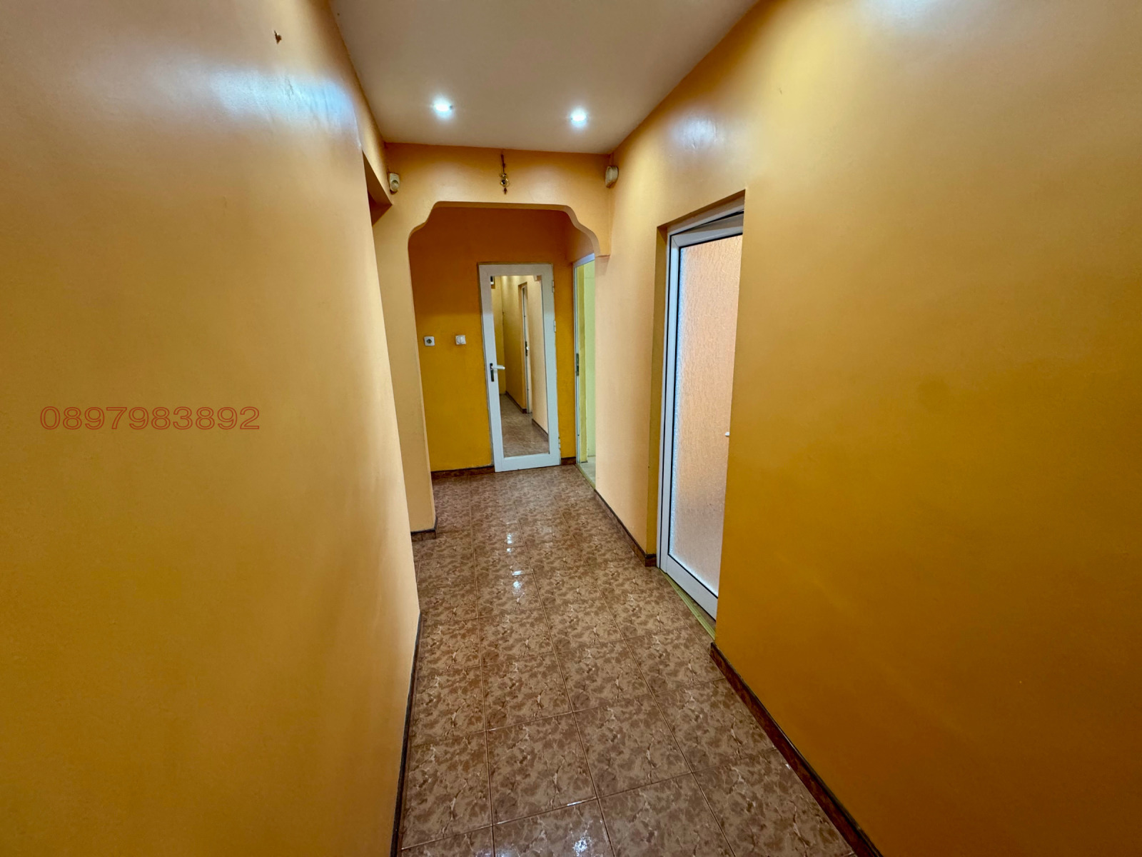 Продава 3-СТАЕН, гр. Перник, Мошино, снимка 2 - Апартаменти - 54261317