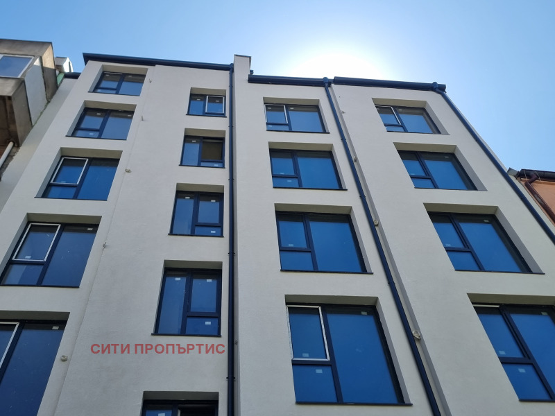 Продава 2-СТАЕН в град Благоевград, Широк център - 63 кв.м / 82 000 € » 160 378.06 лв., СИТИ ПРОПЪРТИС