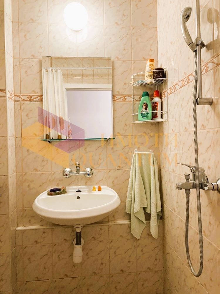 Продава 3-СТАЕН, гр. Варна, Младост 1, снимка 13 - Апартаменти - 52541596