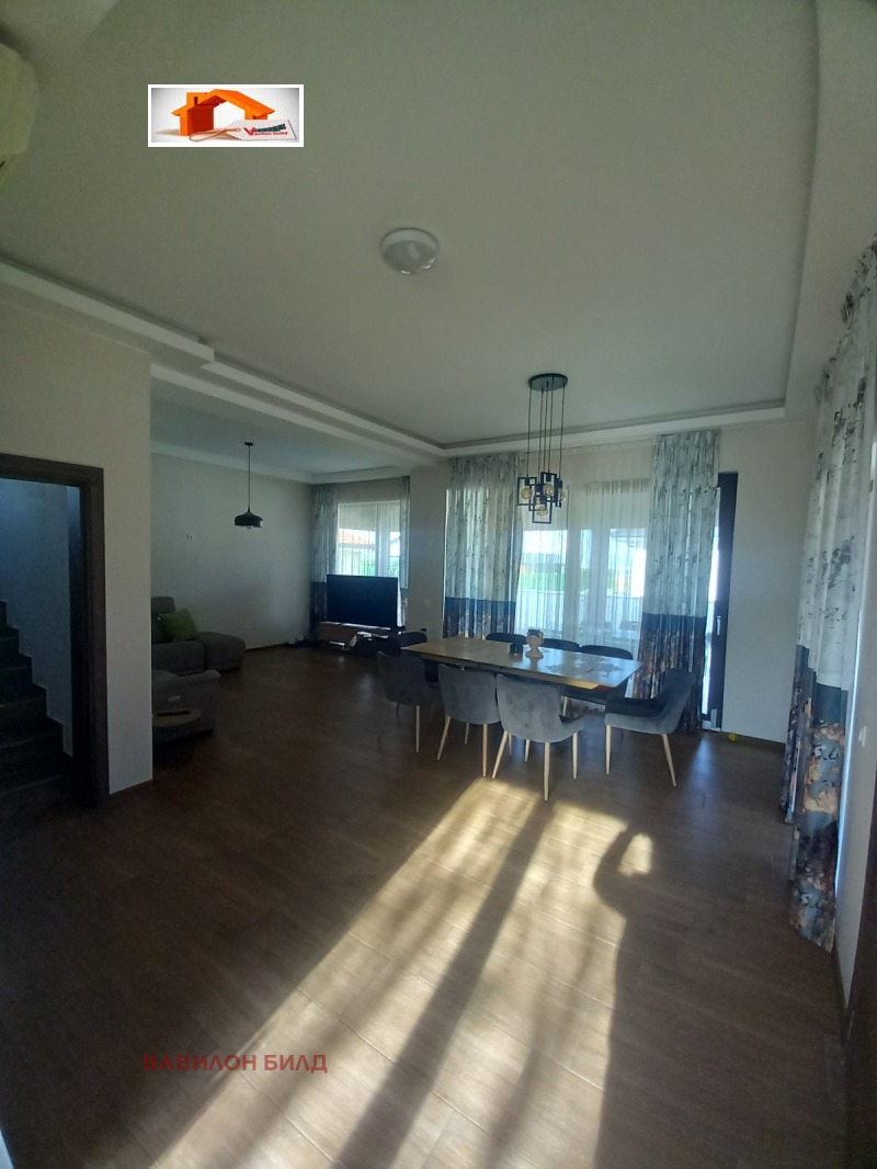 Продава КЪЩА, с. Белащица, област Пловдив, снимка 13 - Къщи - 52627059