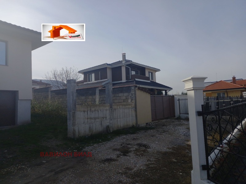 Продава КЪЩА, с. Белащица, област Пловдив, снимка 9 - Къщи - 52627059