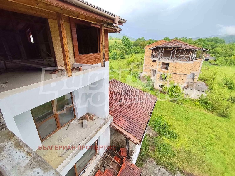 Продава  Хотел област Габрово , с. Кръвеник , 2172 кв.м | 99281198 - изображение [14]