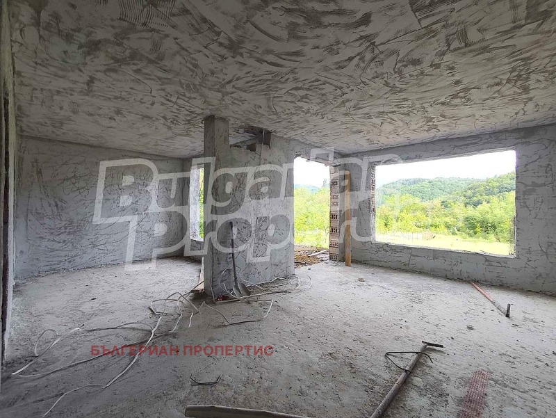 Продава  Хотел област Габрово , с. Кръвеник , 2172 кв.м | 99281198 - изображение [8]