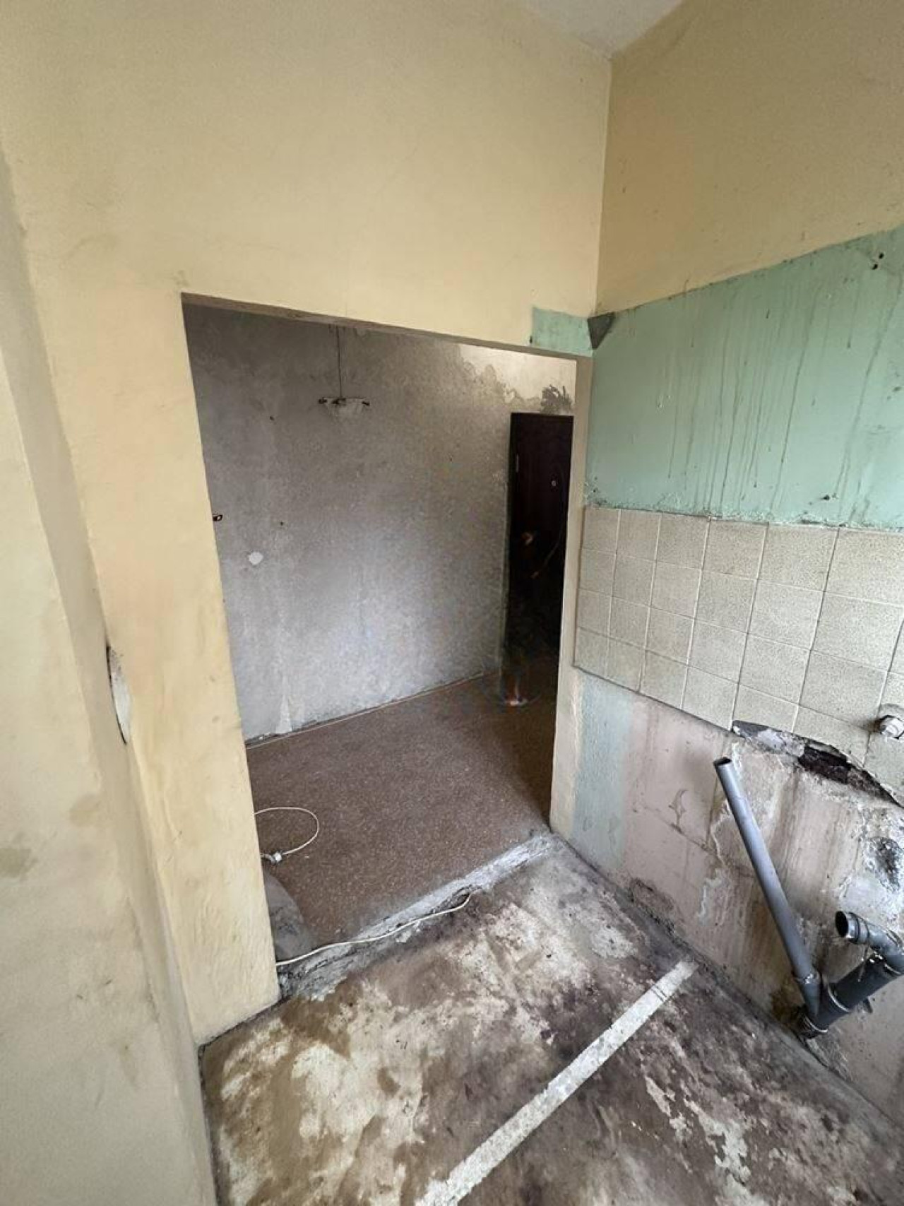 Продава 1-СТАЕН, гр. Пловдив, Кючук Париж, снимка 3 - Апартаменти - 55265481